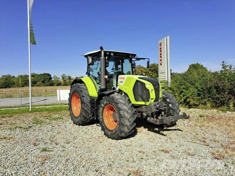 CLAAS ARION 530 STAGE Traktoren