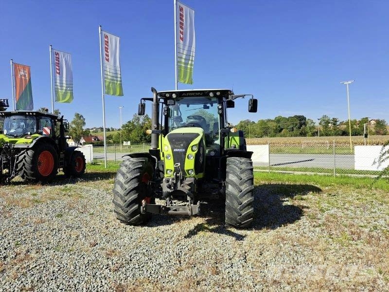 CLAAS ARION 530 STAGE Traktoren