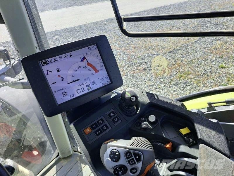 CLAAS ARION 530 STAGE Traktoren