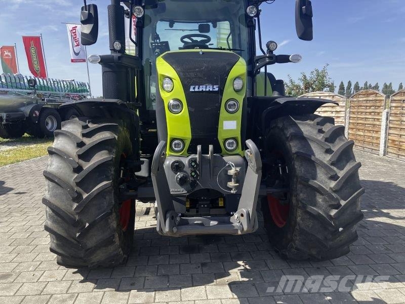 CLAAS ARION 550 CMATIC CEBIS 트랙터