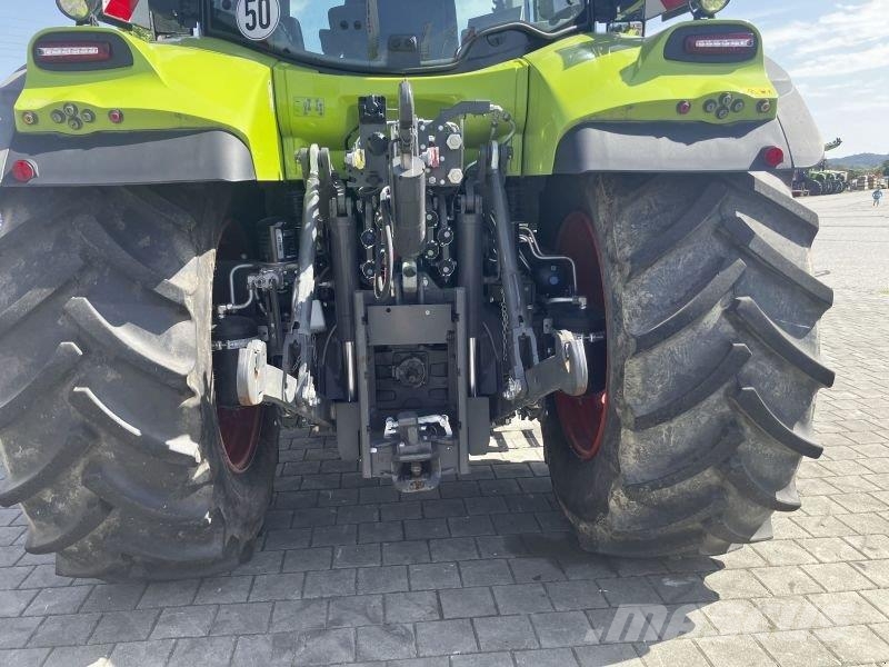 CLAAS ARION 550 CMATIC CEBIS 트랙터