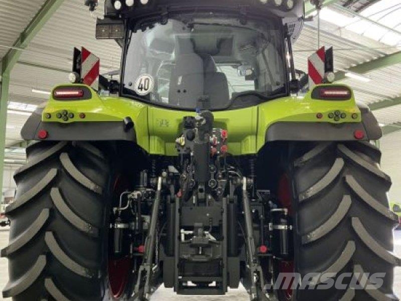 CLAAS ARION 550 CMATIC RTK Tractoren