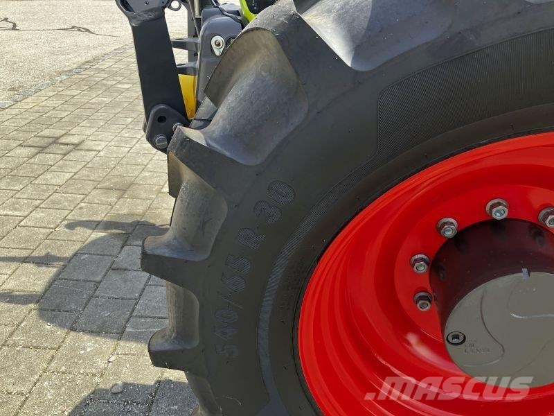 CLAAS ARION 570 CMATIC CEBIS 트랙터