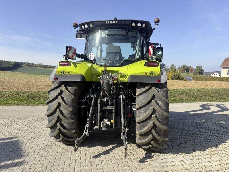 CLAAS ARION 570 CMATIC CEBIS + FL140 Tractoren