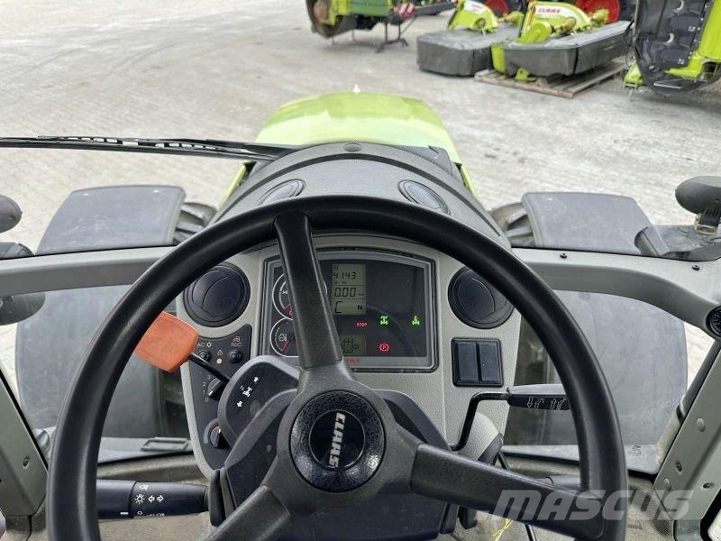 CLAAS ARION 620 CEBIS HEXASHIFT Traktoren