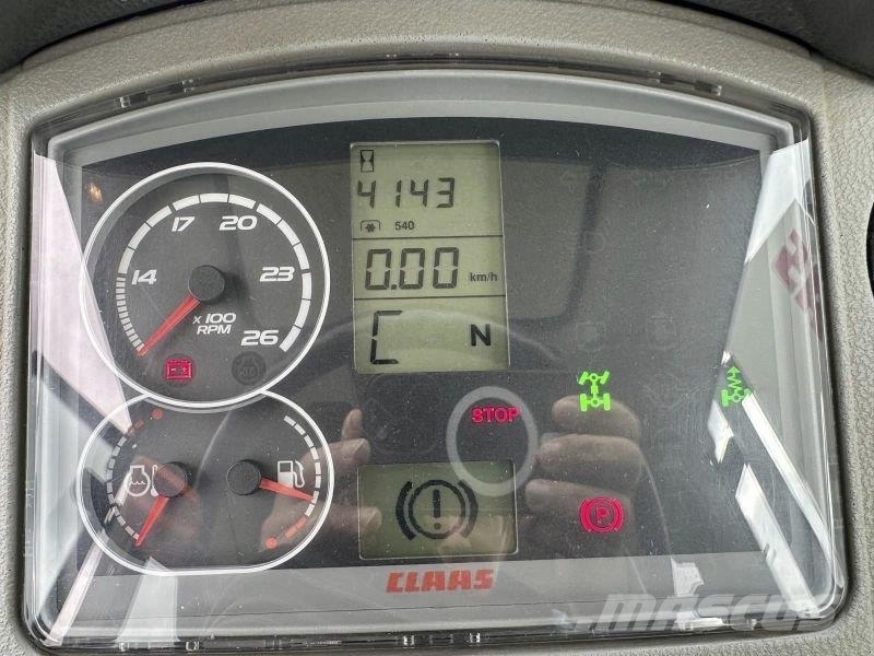 CLAAS ARION 620 CEBIS HEXASHIFT Traktoren