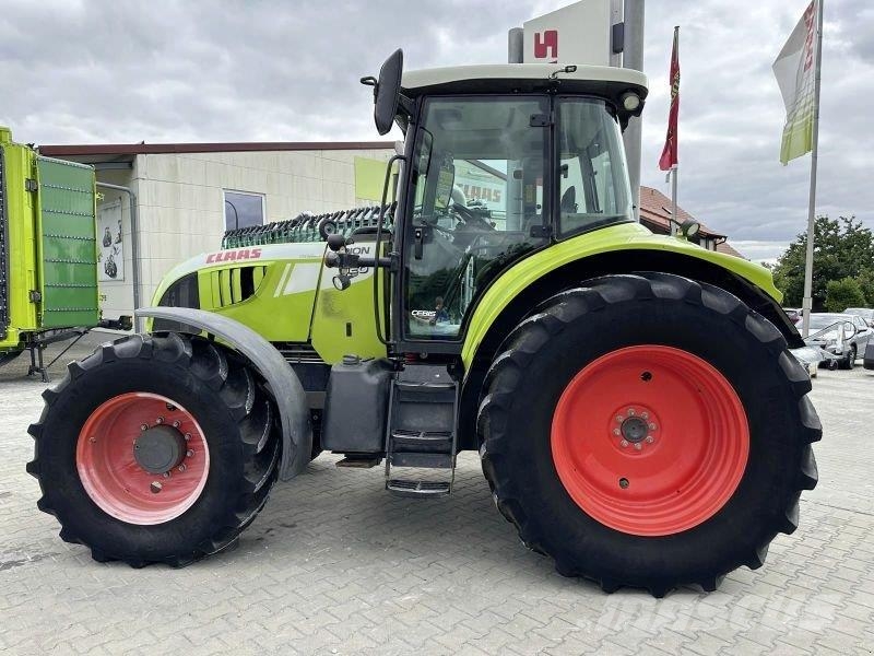 CLAAS ARION 620 CEBIS HEXASHIFT Traktoren