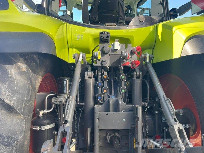 CLAAS Arion 630 CIS + Traktory