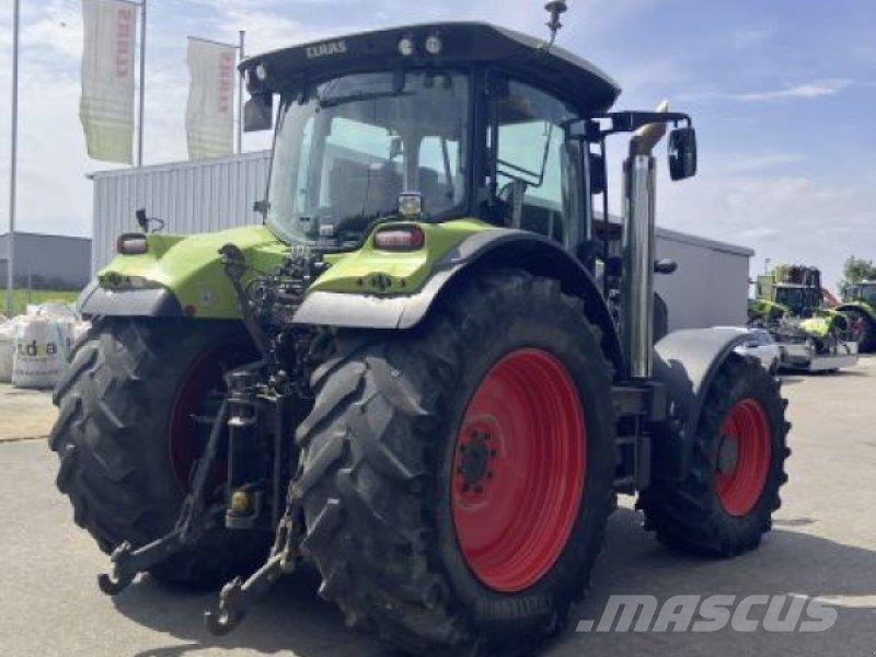 CLAAS ARION 650 C-MATIC الجرارات