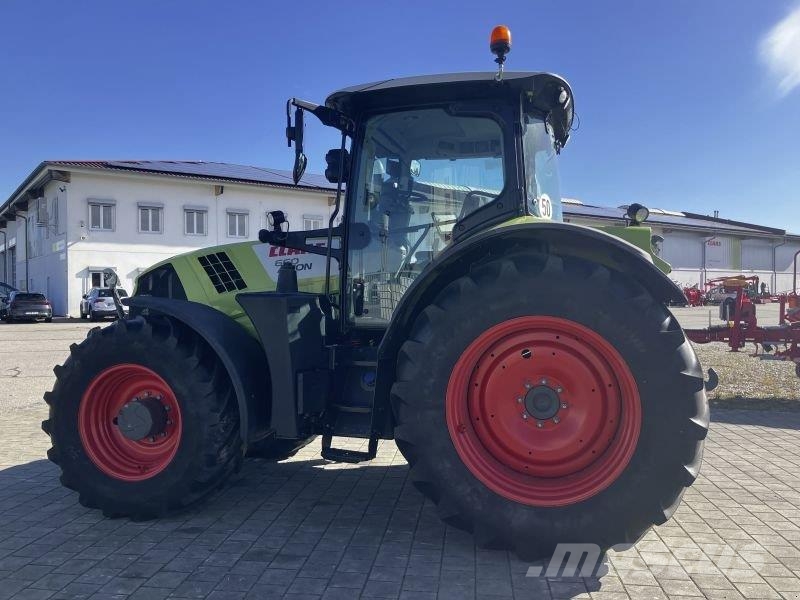 CLAAS ARION 660 Traktörler
