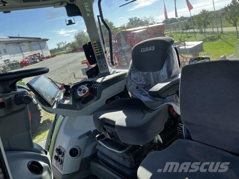 CLAAS ARION 660 Traktörler