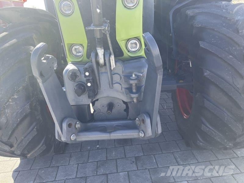 CLAAS ARION 660 Traktörler