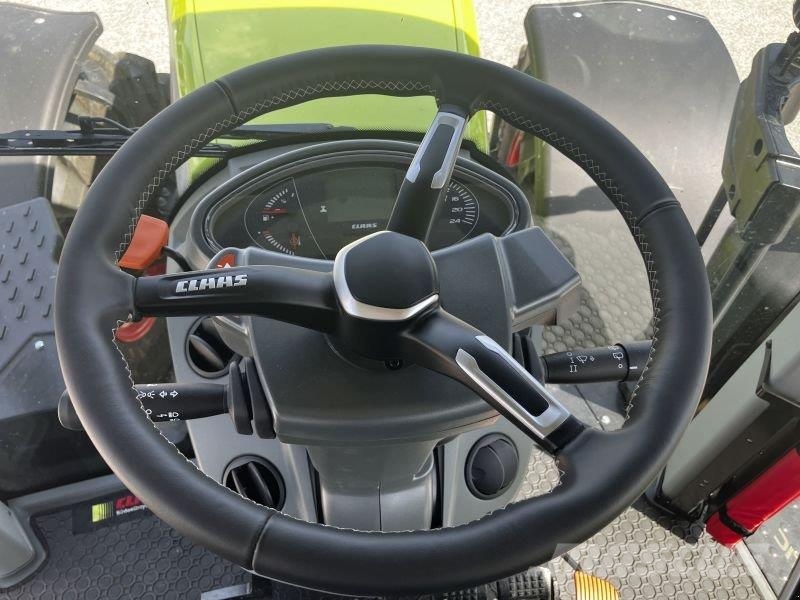 CLAAS ARION 660 CMATIC CEBIS Traktorji