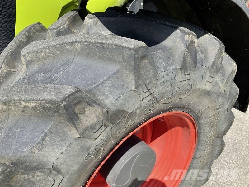 CLAAS ARION 660 CMATIC CEBIS CEMIS Tractoren