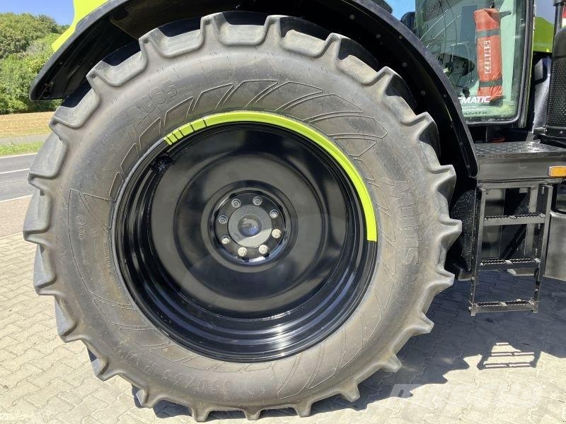 CLAAS ARION 660 CMATIC CEBIS Traktori