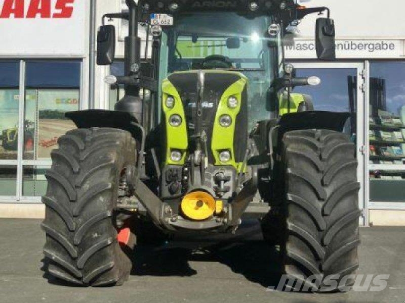 CLAAS ARION 660 CMATIC CEBIS CEMIS الجرارات
