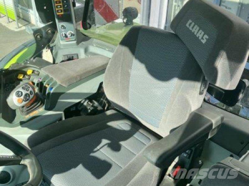 CLAAS ARION 660 CMATIC CEBIS CEMIS الجرارات