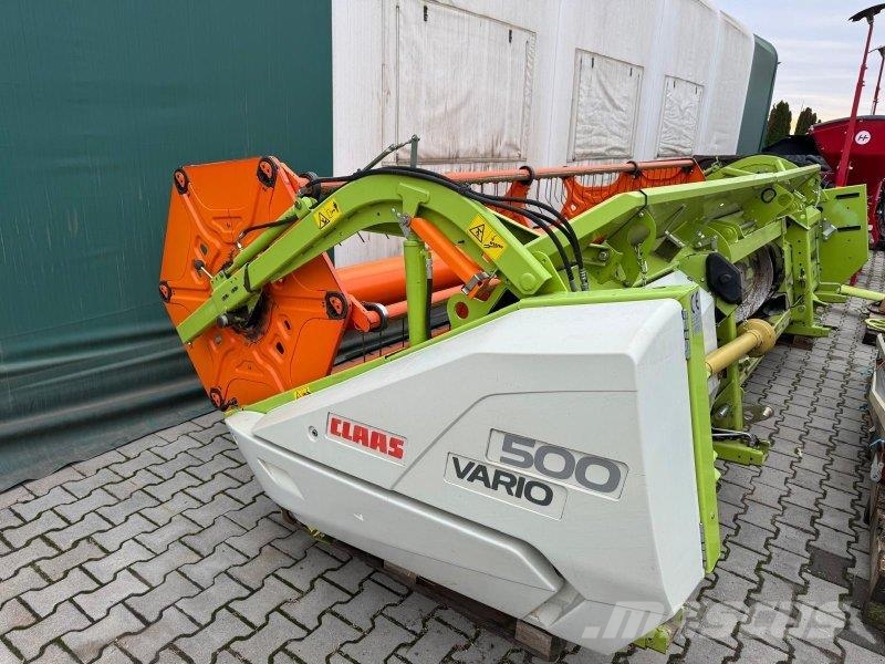 CLAAS Avero 240 Combine harvesters