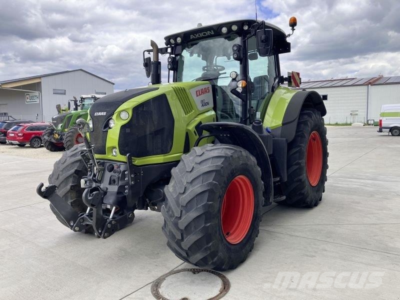 CLAAS AXION 810 CMATIC 트랙터