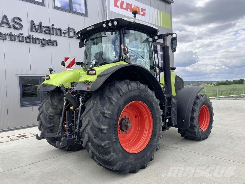 CLAAS AXION 810 CMATIC 트랙터