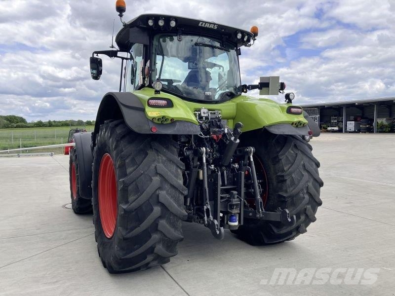 CLAAS AXION 810 CMATIC 트랙터