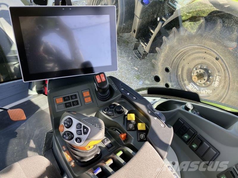 CLAAS AXION 810 CMATIC CEBIS 트랙터