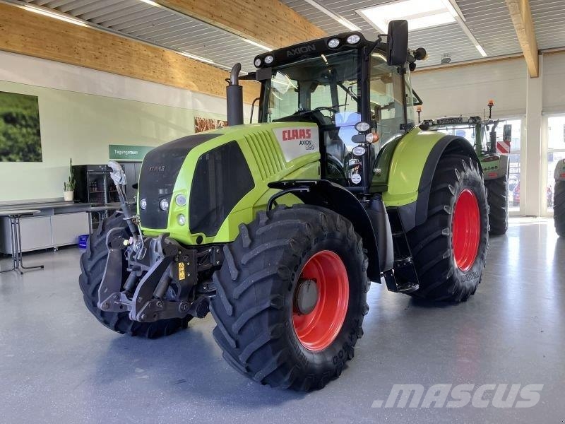 CLAAS AXION 820 CEBIS 트랙터