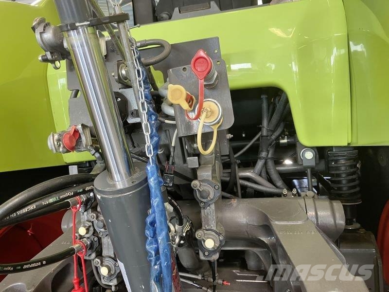CLAAS AXION 820 CEBIS 트랙터