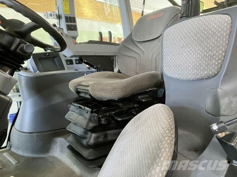 CLAAS AXION 820 CEBIS 트랙터