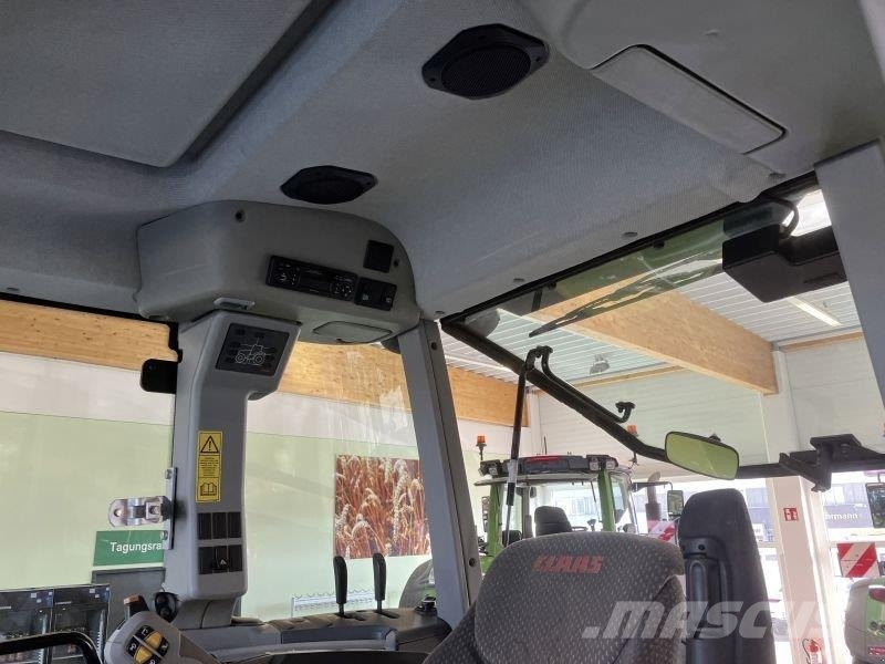 CLAAS AXION 820 CEBIS 트랙터