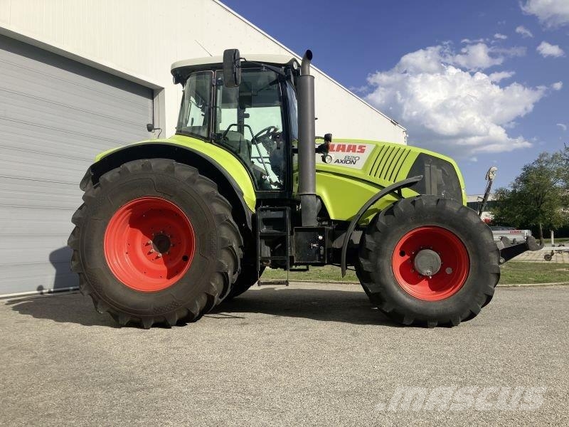 CLAAS AXION 820 CMATIC **RTK** Tracteur