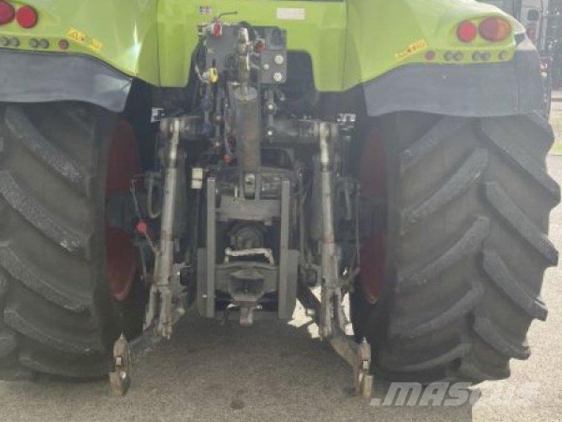 CLAAS AXION 820 CMATIC **RTK** Tracteur