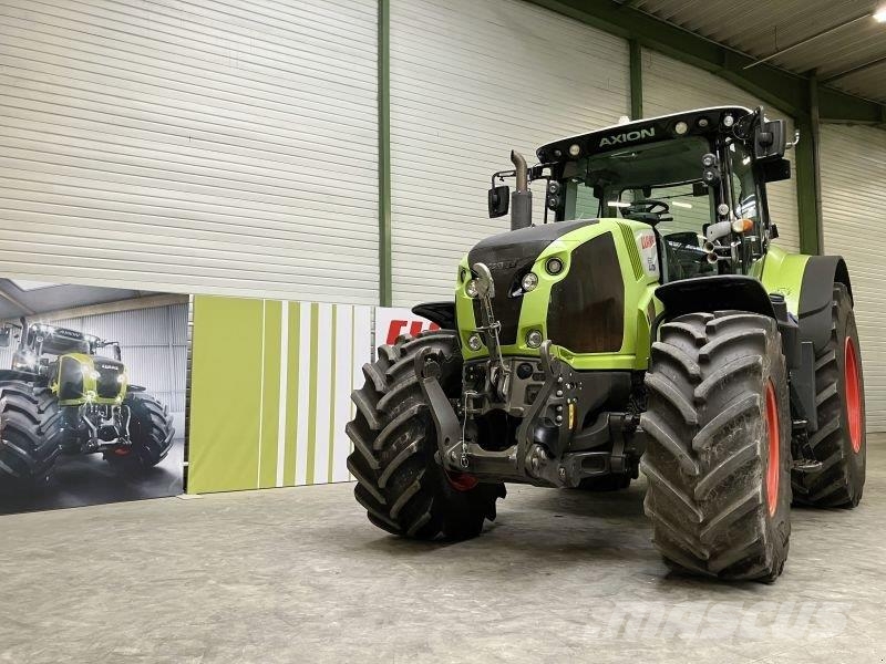 CLAAS AXION 830 الجرارات