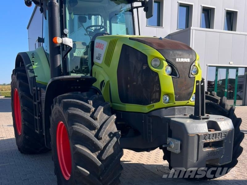 CLAAS Axion 830 Traktörler
