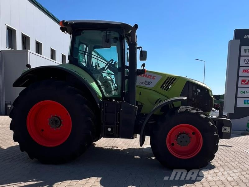 CLAAS Axion 830 Traktörler