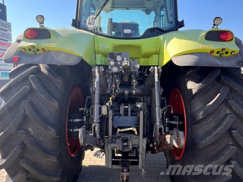 CLAAS Axion 830 Traktörler