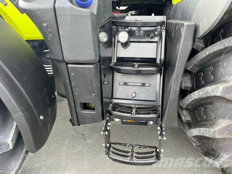 CLAAS AXION 830 CMATIC CEBIS الجرارات