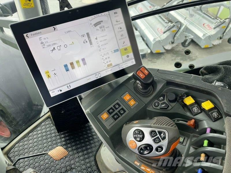 CLAAS AXION 830 CMATIC CEBIS الجرارات