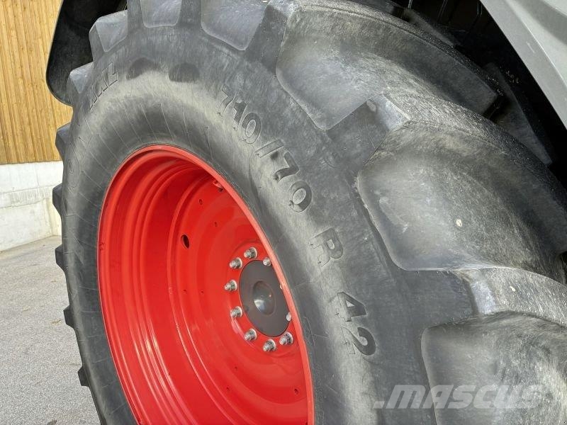 CLAAS AXION 830 CMATIC CEBIS CEMIS Трактори