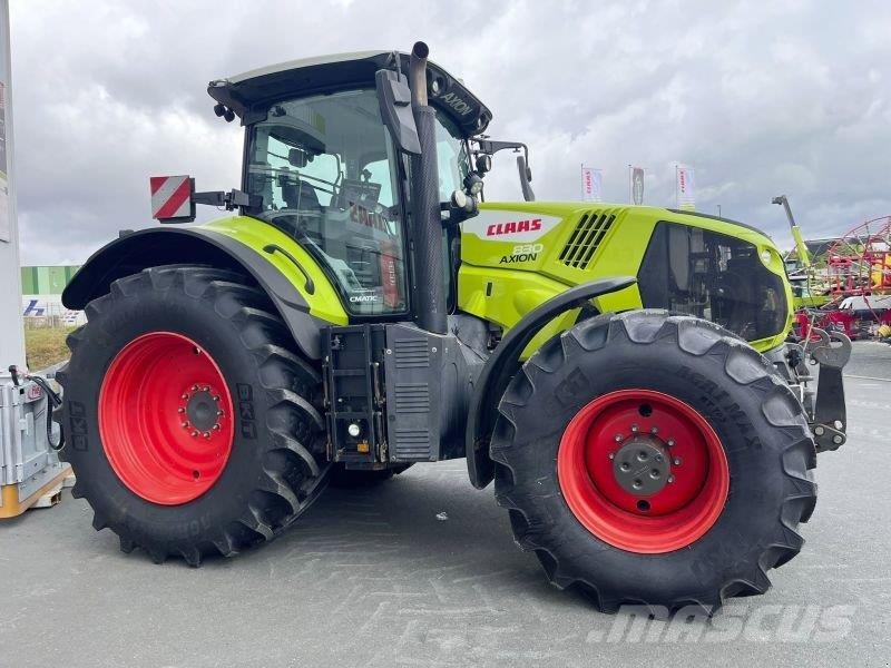 CLAAS AXION 830 CMATIC CEBIS الجرارات