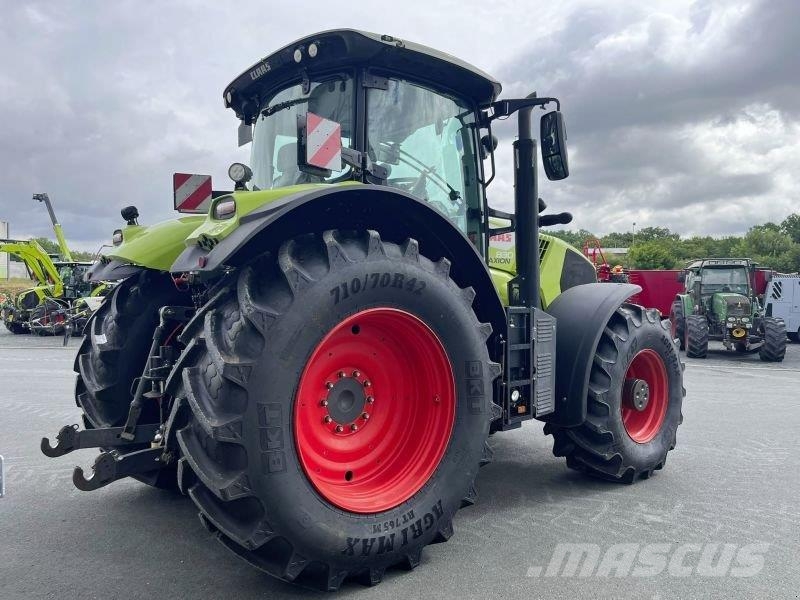 CLAAS AXION 830 CMATIC CEBIS الجرارات
