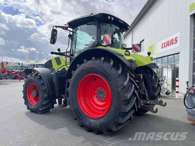 CLAAS AXION 830 CMATIC CEBIS الجرارات