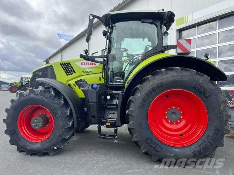 CLAAS AXION 830 CMATIC CEBIS الجرارات