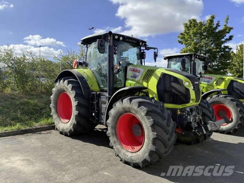 CLAAS AXION 850 CEBIS Tractoren