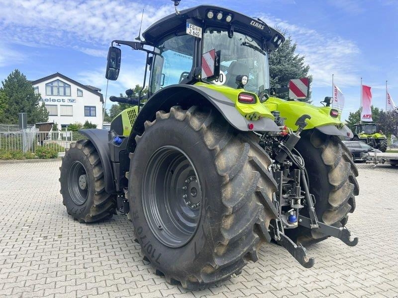 CLAAS AXION 870 CMATIC - ST. V Traktori