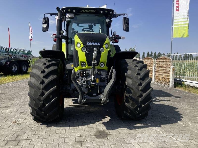 CLAAS AXION 870 CMATIC - STAGE V CE Tractoren