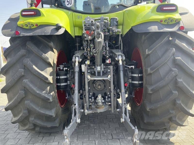 CLAAS AXION 870 CMATIC - STAGE V CE Tractoren