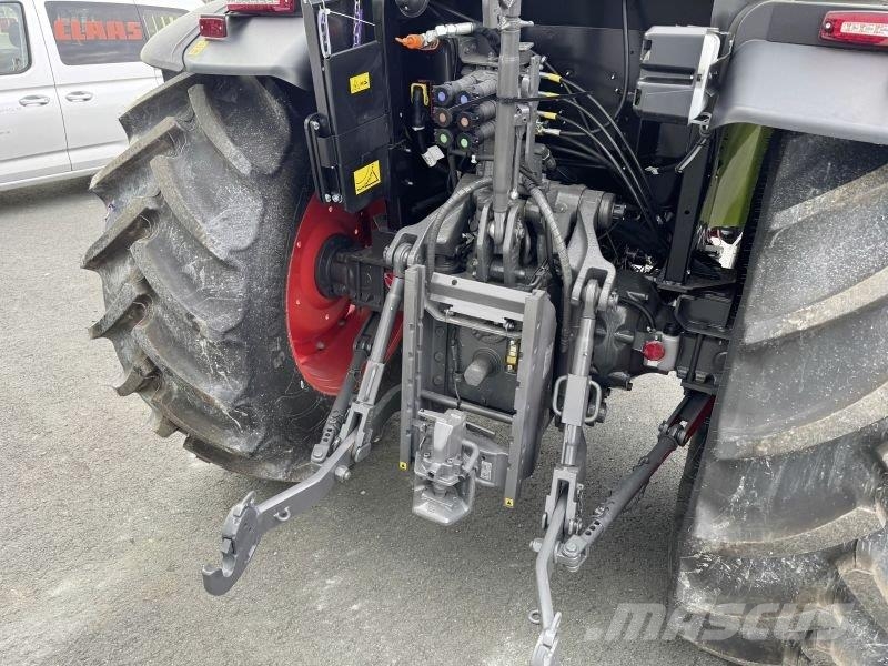 CLAAS AXOS 2.105 ADVANCED Traktoren