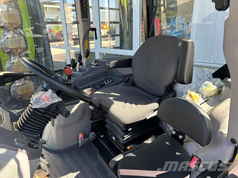 CLAAS AXOS 240 Advanced Tracteur