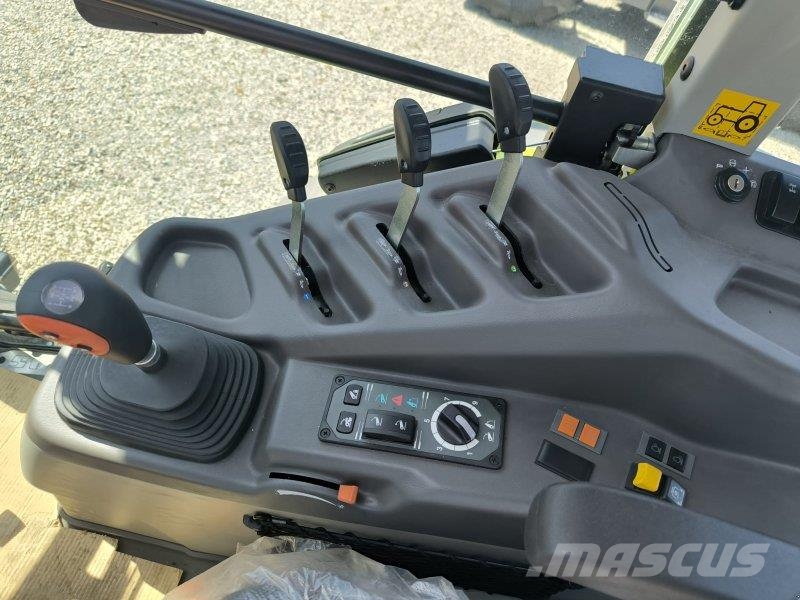 CLAAS Axos 3.105 트랙터